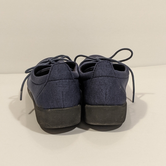 Clark's Navy Women's Cloud Steppers Sneakers Lace Up Walking Shoes Size 8.5 N - Picture 4 of 5